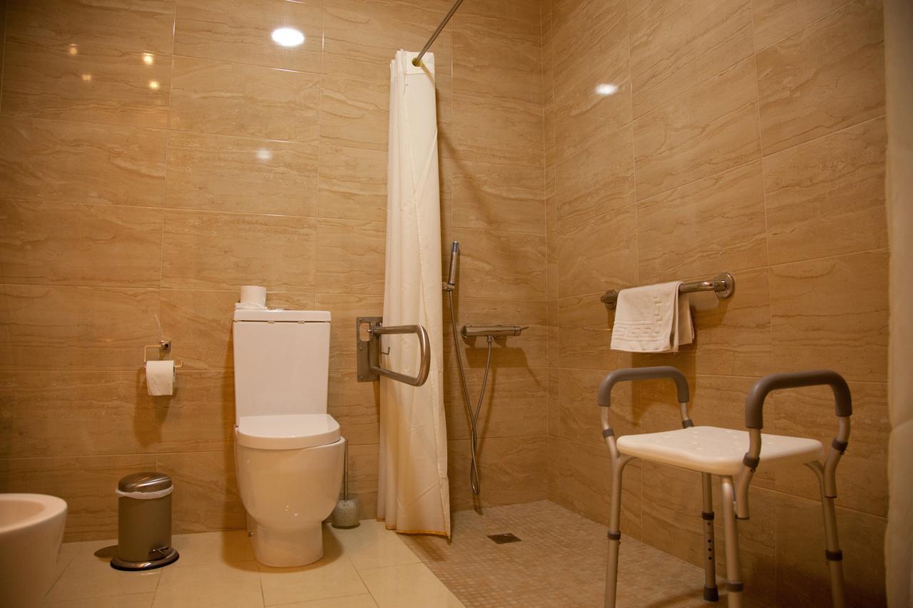 Hotel El Capricho Villanueva del Trabuco Ngoại thất bức ảnh