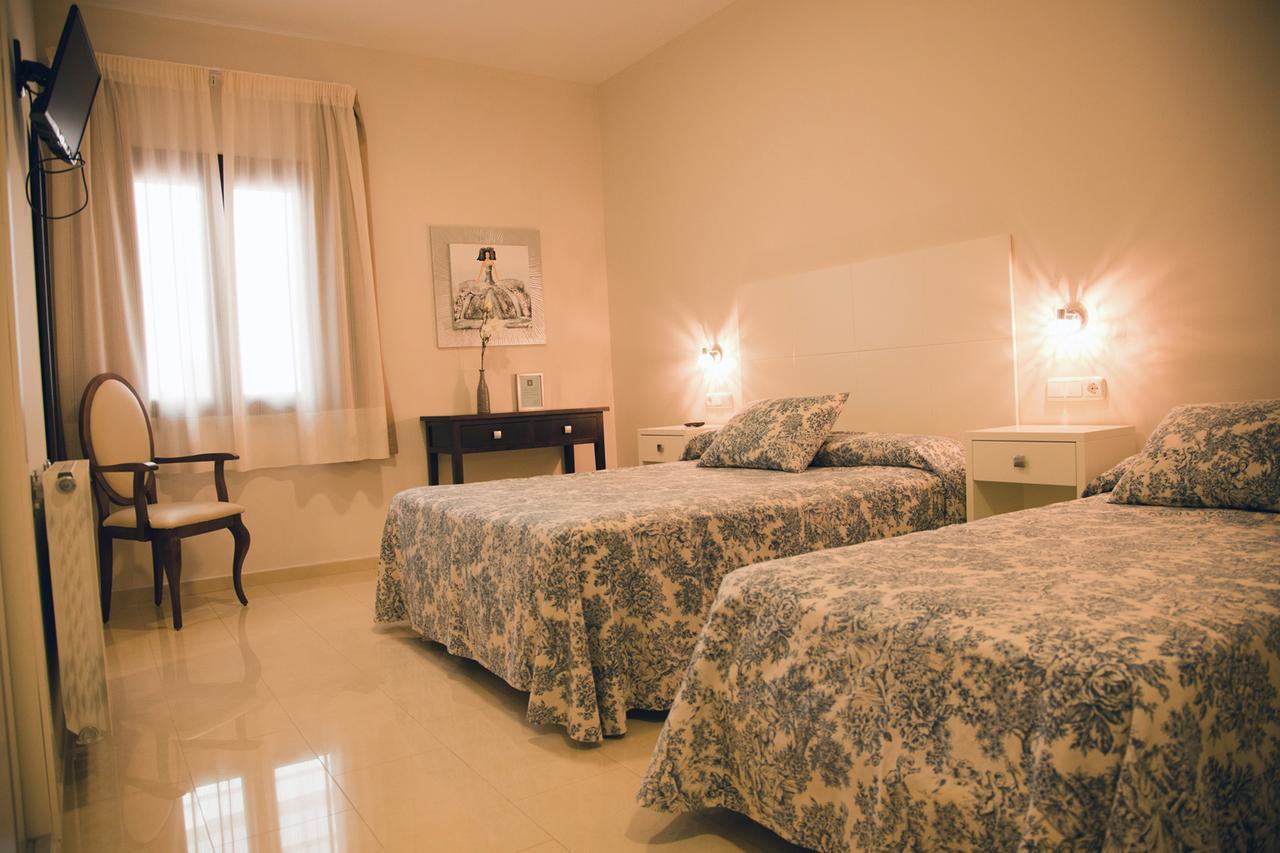 Hotel El Capricho Villanueva del Trabuco Ngoại thất bức ảnh